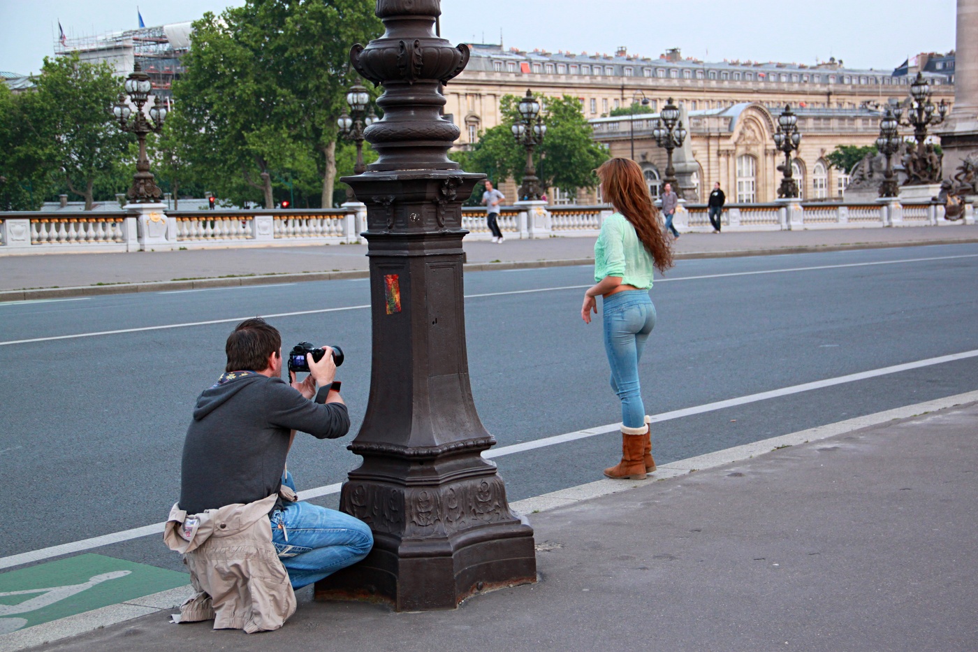 Наши в Париже