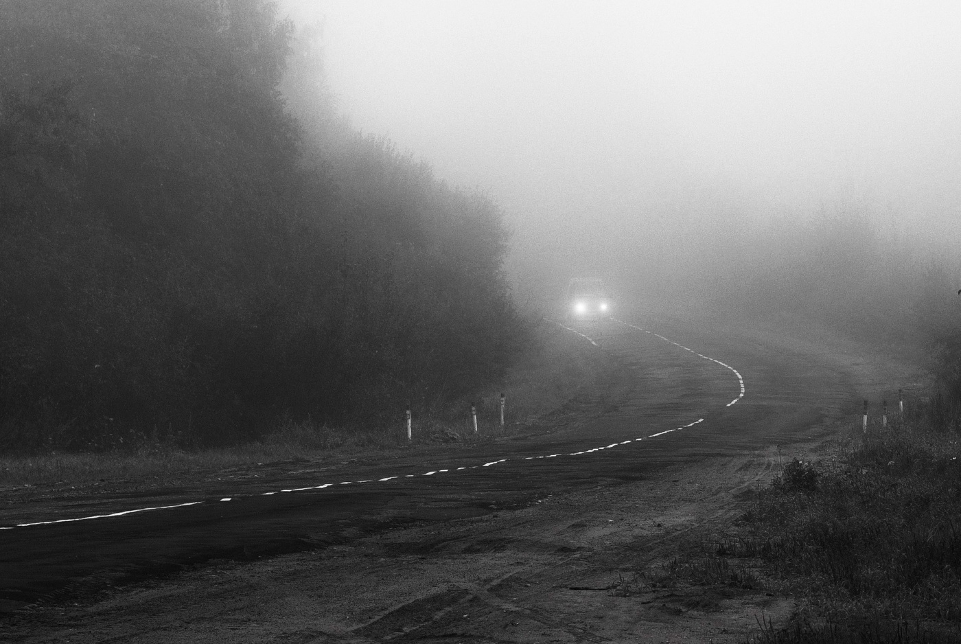 Раннее утро серого дня ...