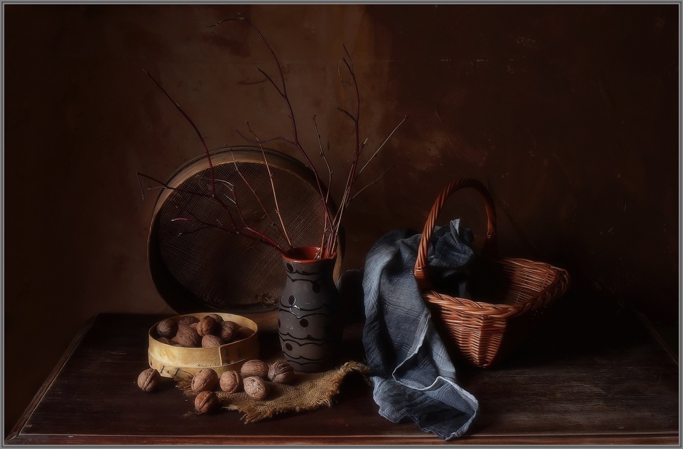 .... Этюд с орехами ....