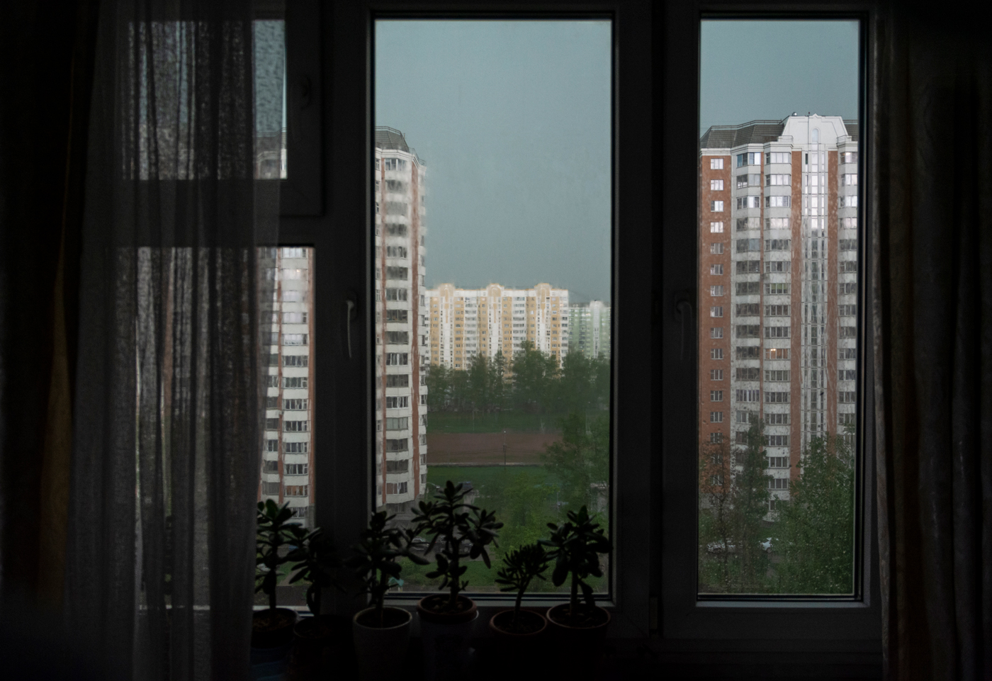 ДОЖДЛИВЫЙ ВЕЧЕР...