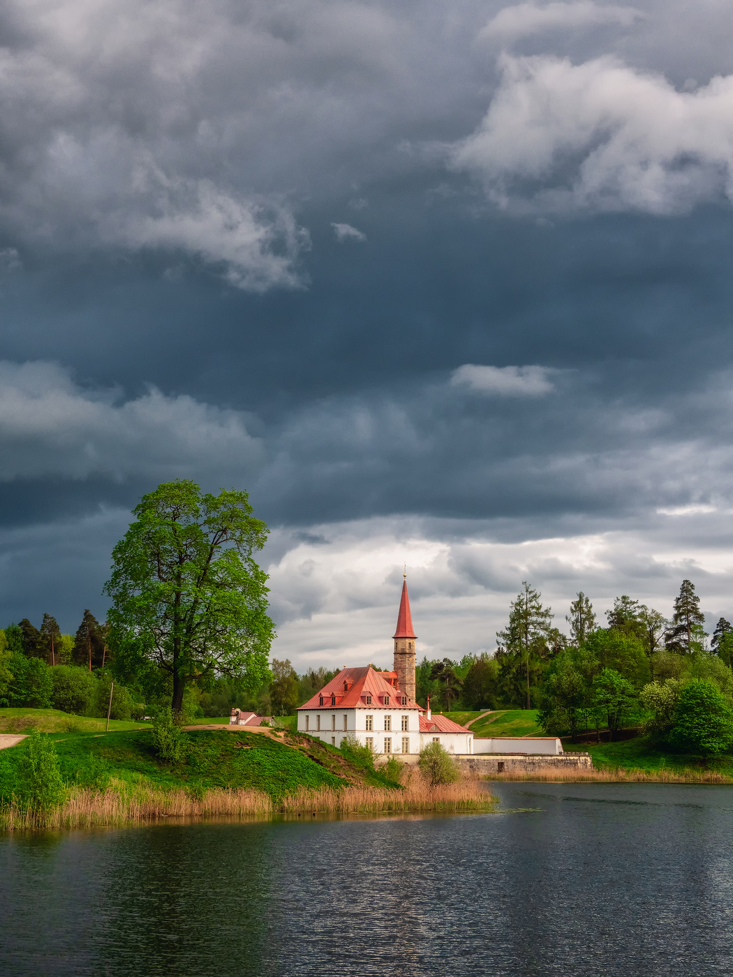 Перед весенней грозой.