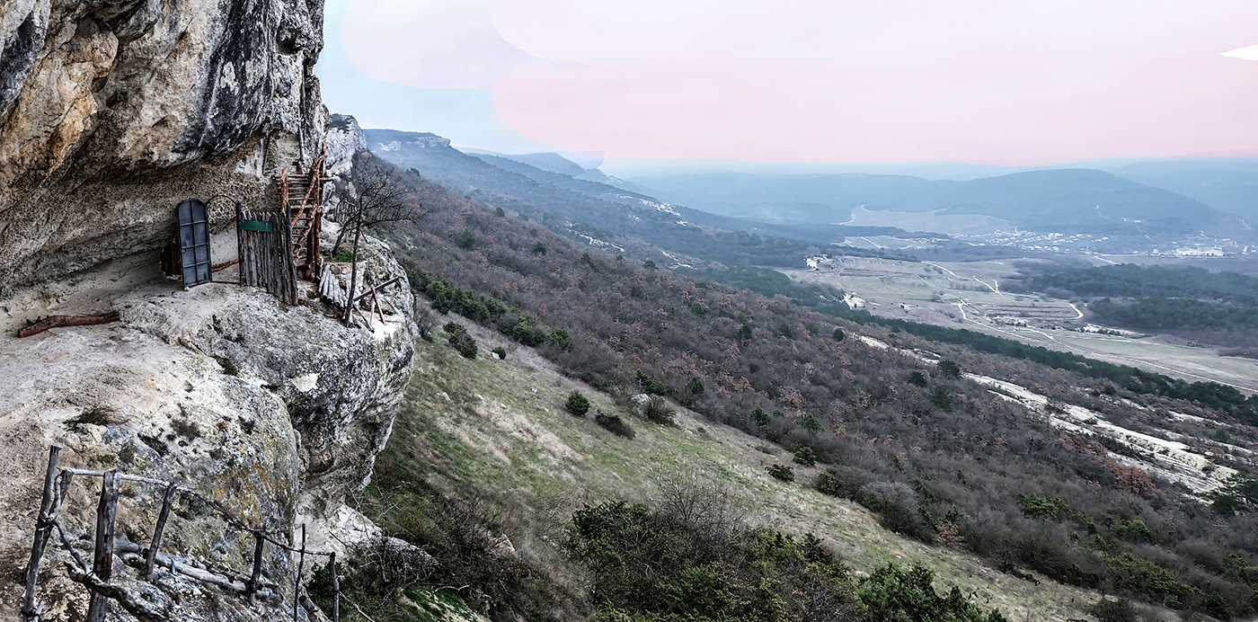 Монастырский пейзаж