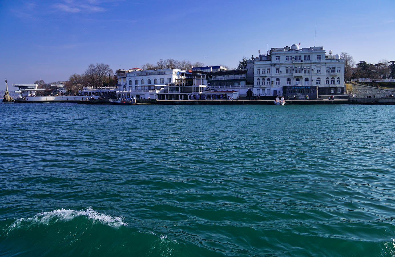 Артиллерийская бухта