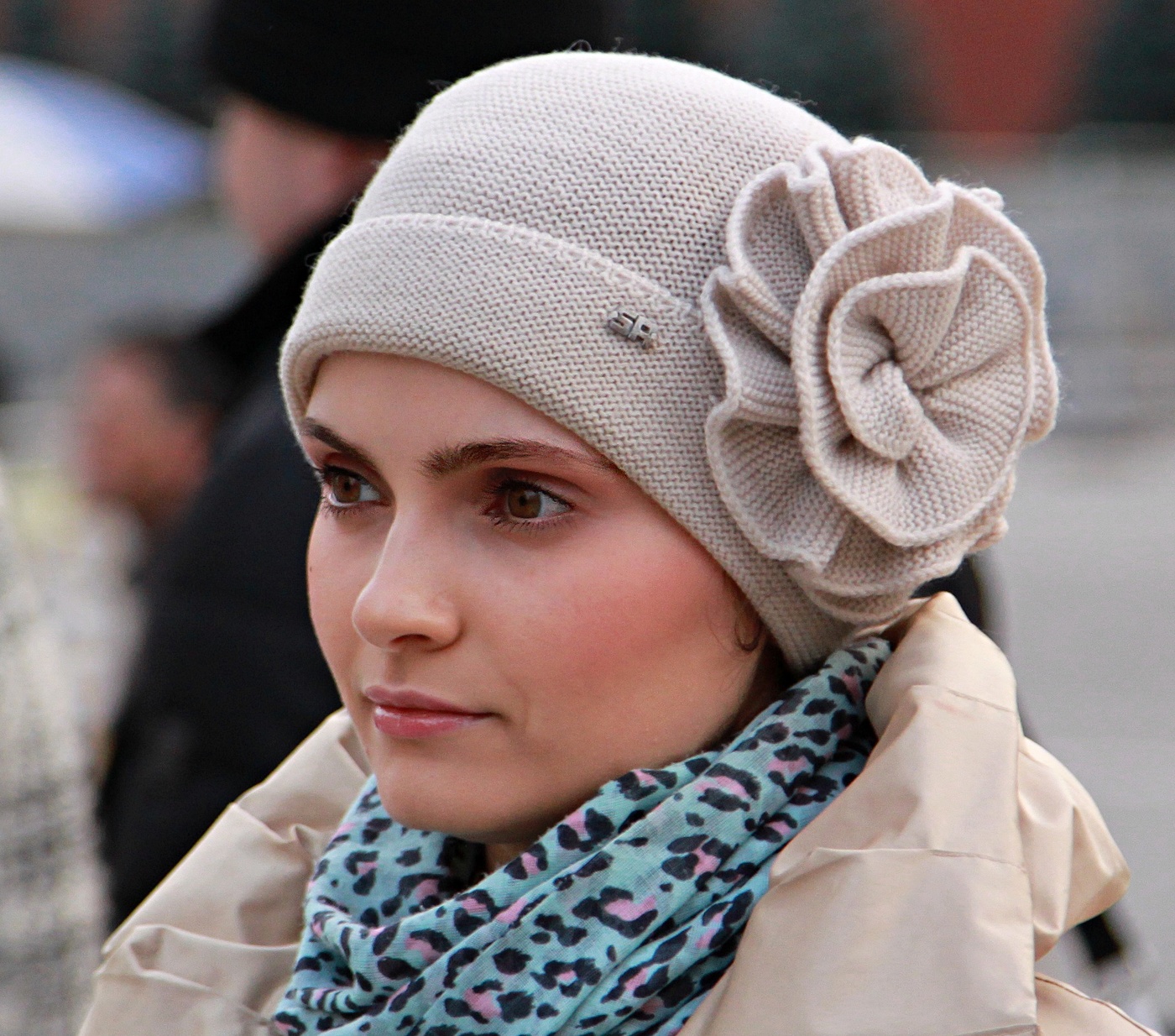 Портрет прохожей