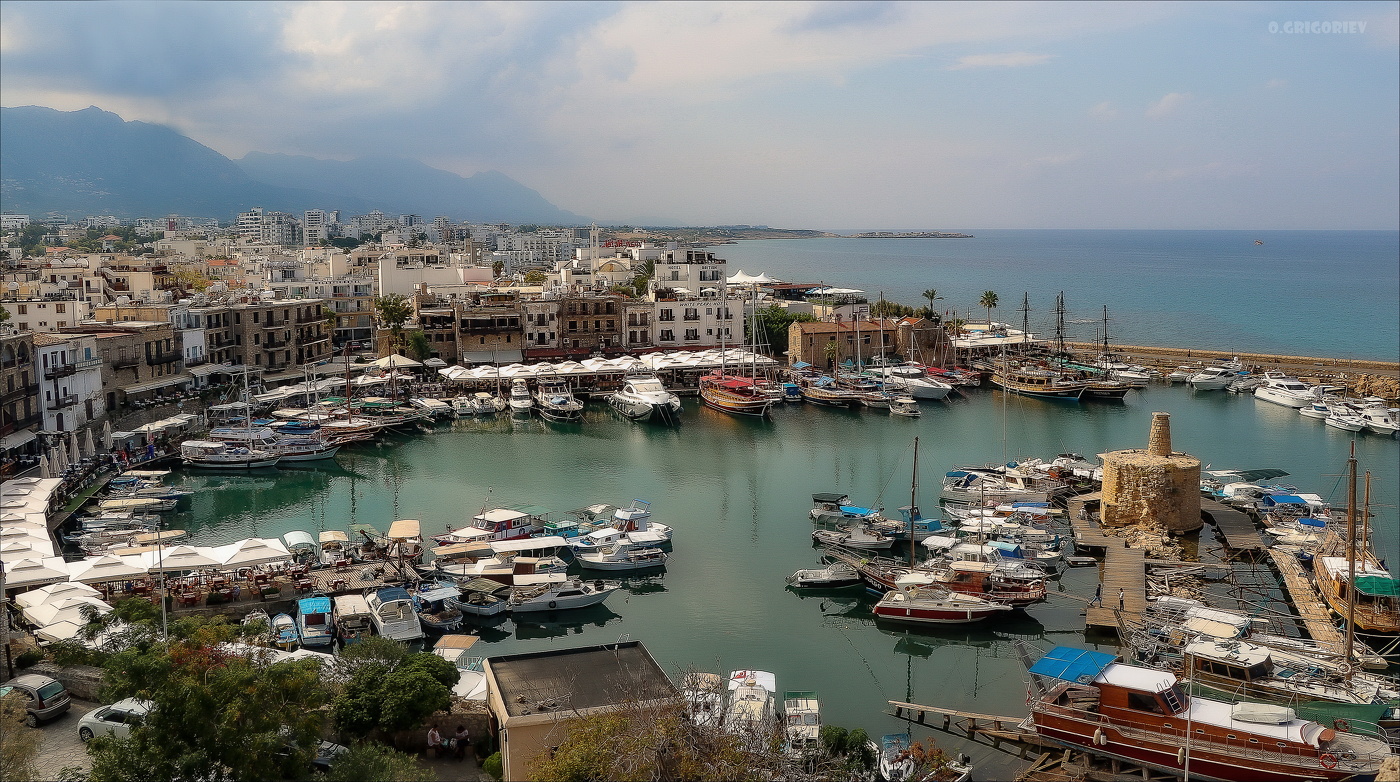 В тихой бухте где зеленая вода...