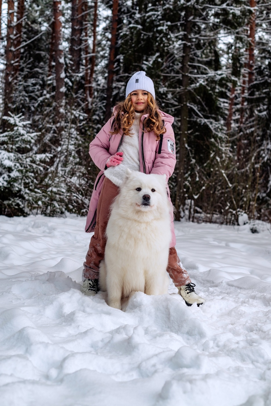 Девочка с собачкой