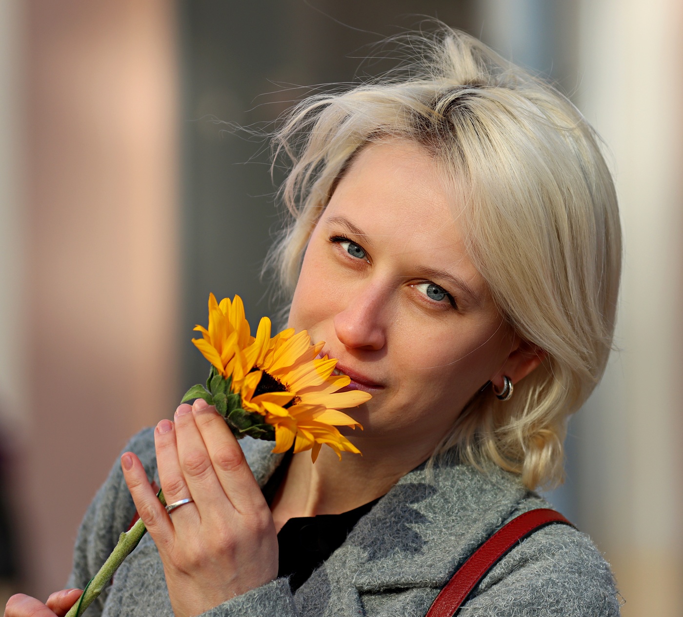 ДОРОГИЕ ДАМЫ! С ПРАЗДНИКОМ 8 МАРТА! ВСЕМ ДОБРА, ЛЮБВИ, МИРА!