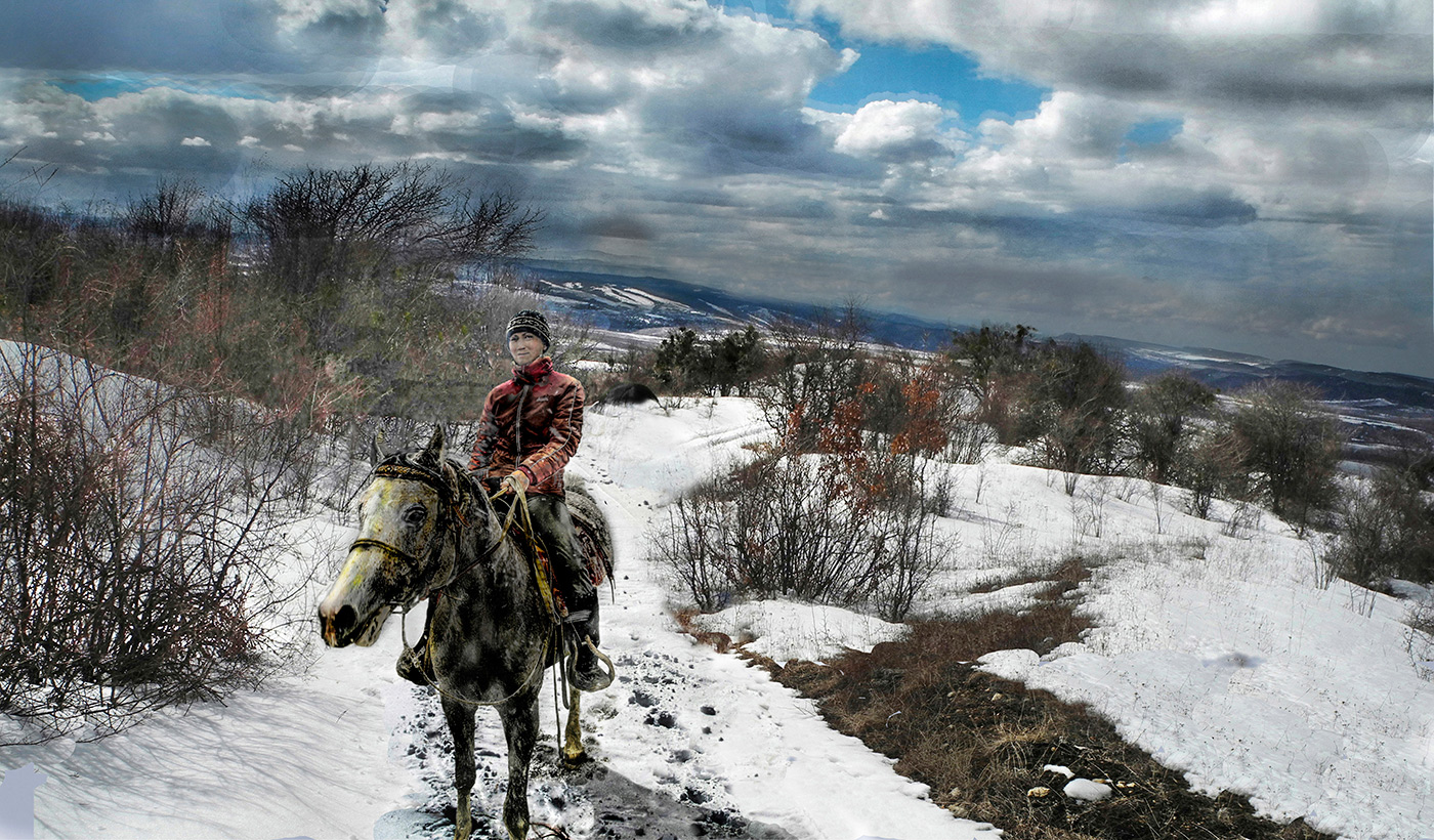 Мартовский снег