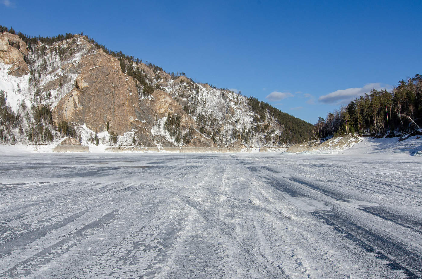 Бирюсинский залив
