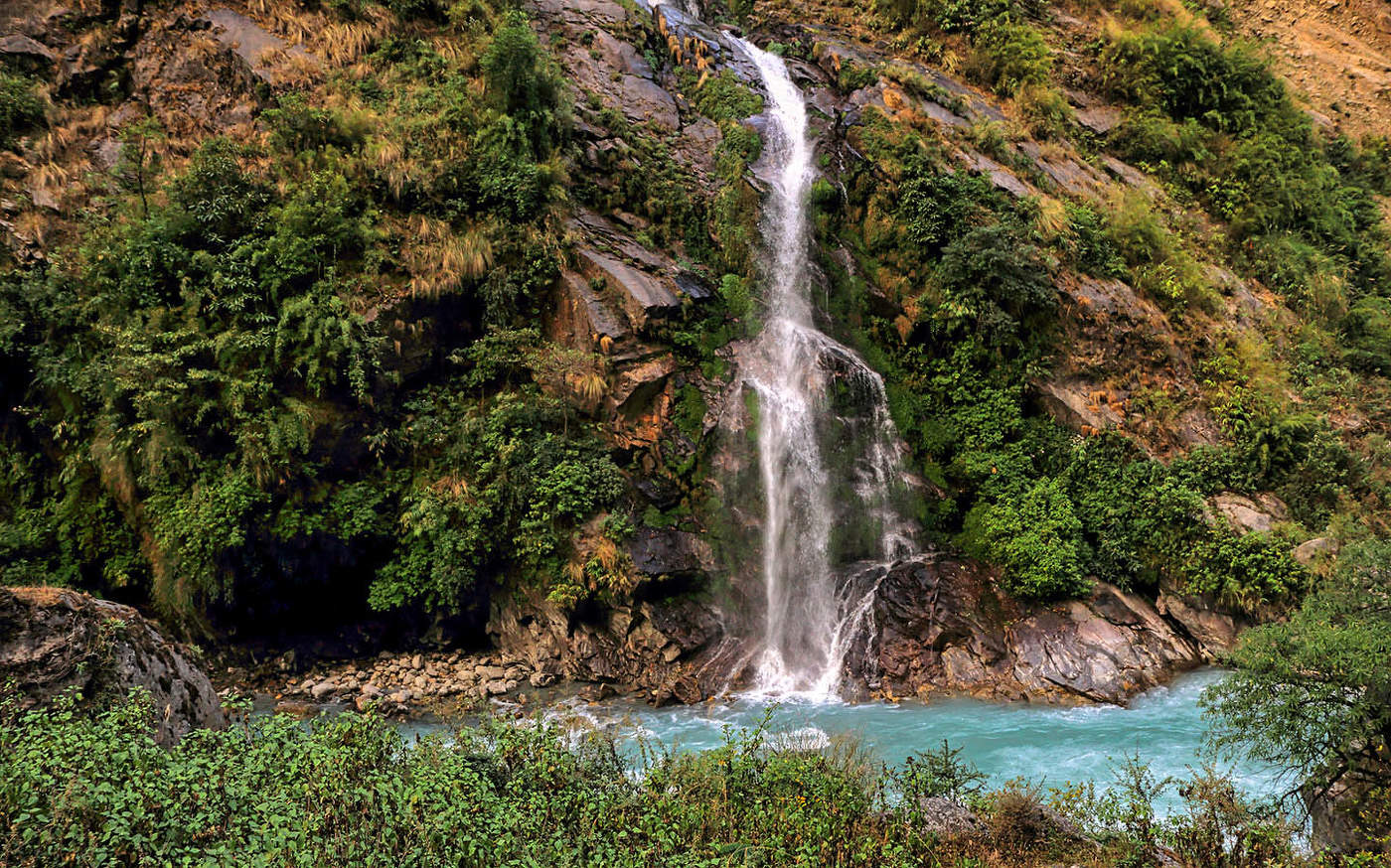 Водопад у реки Марсианди
