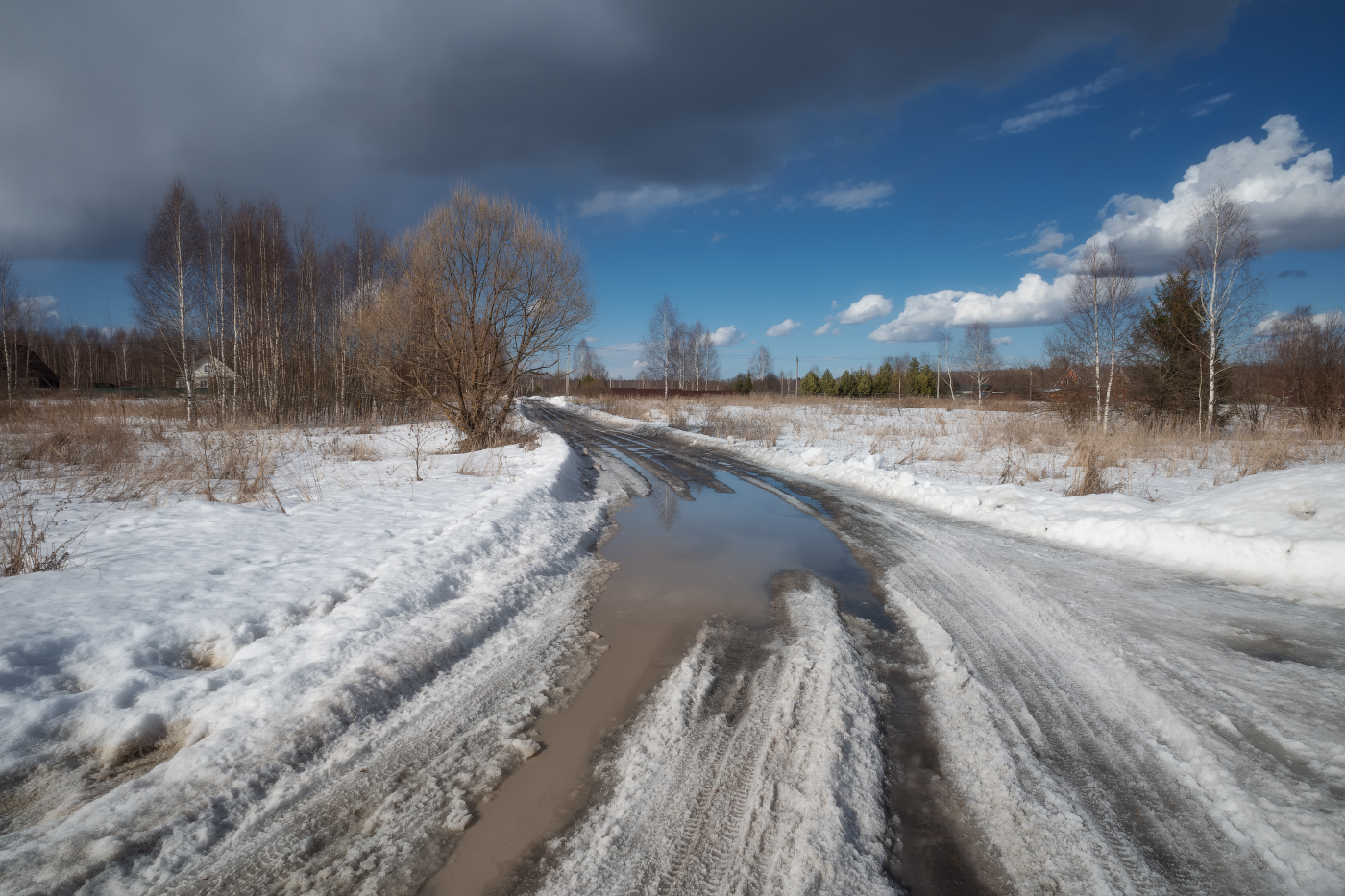 по весенней дороге