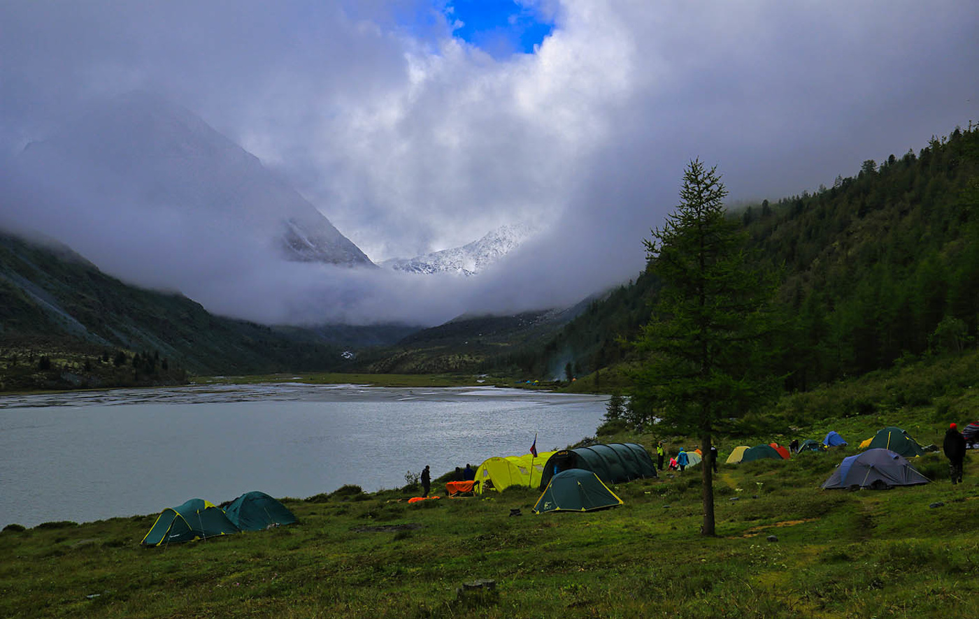 Утро у Аккемского озера