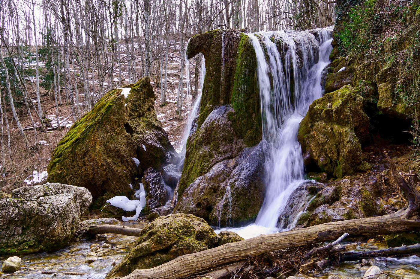 Водопад Серебряные Струи