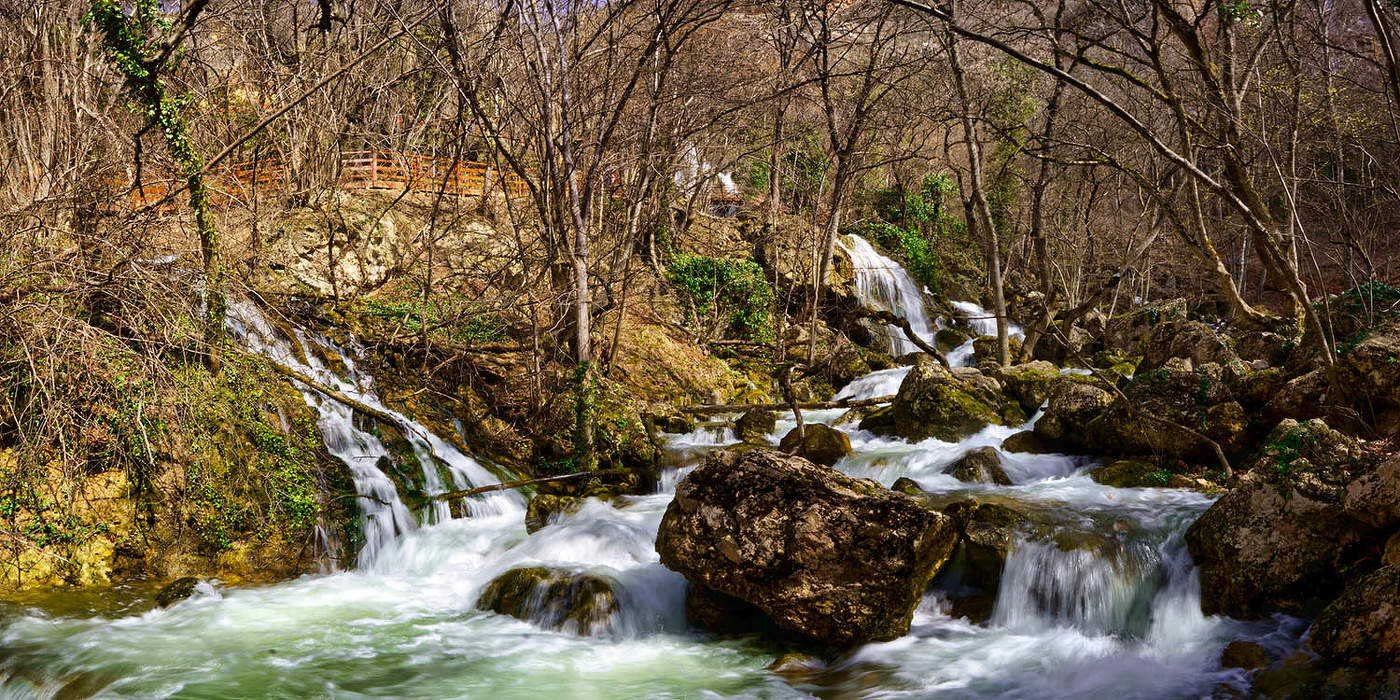 Весна в Кизилкобинском ущелье