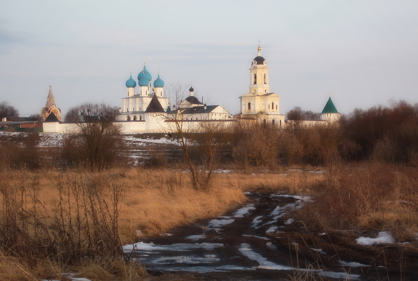 Весенний вечер