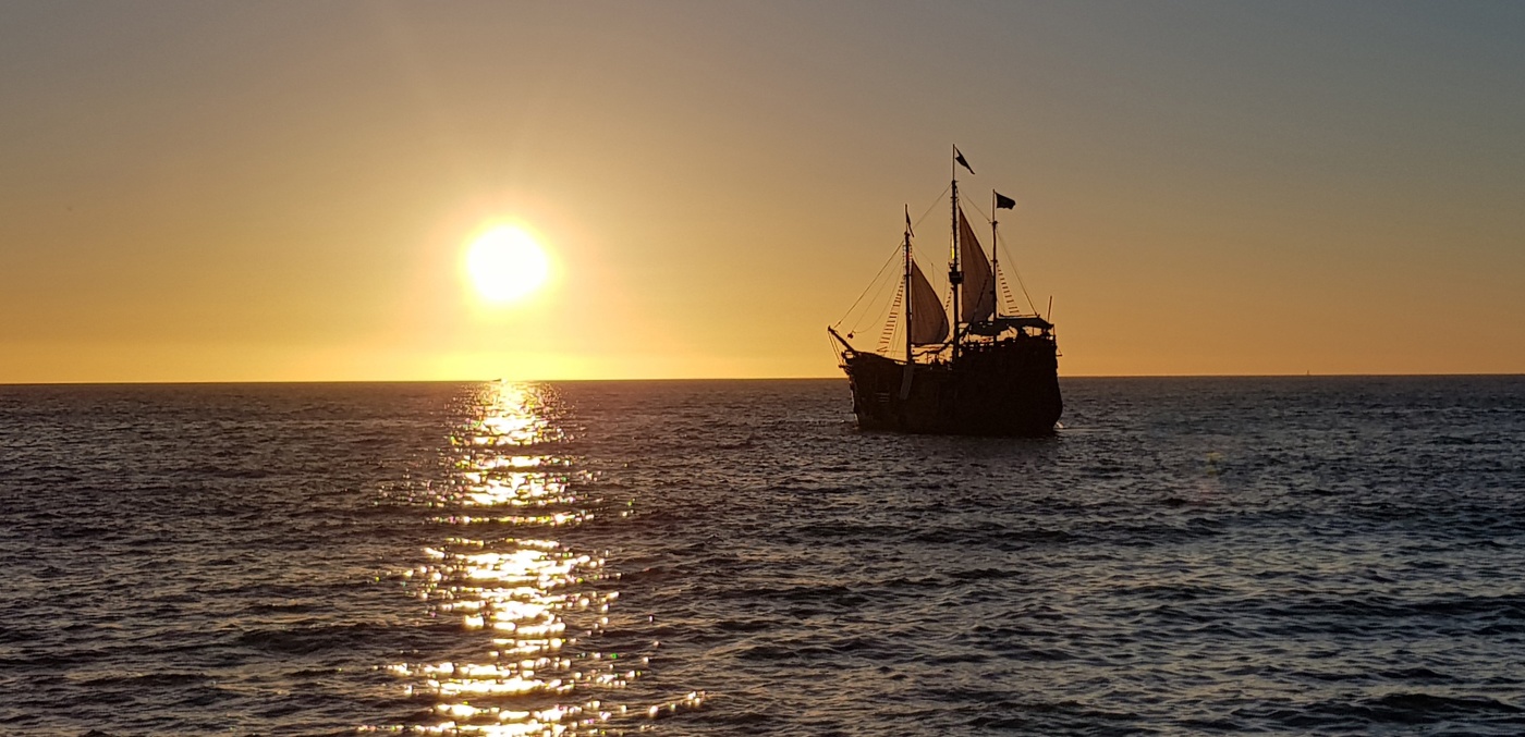 Курс на солнце...