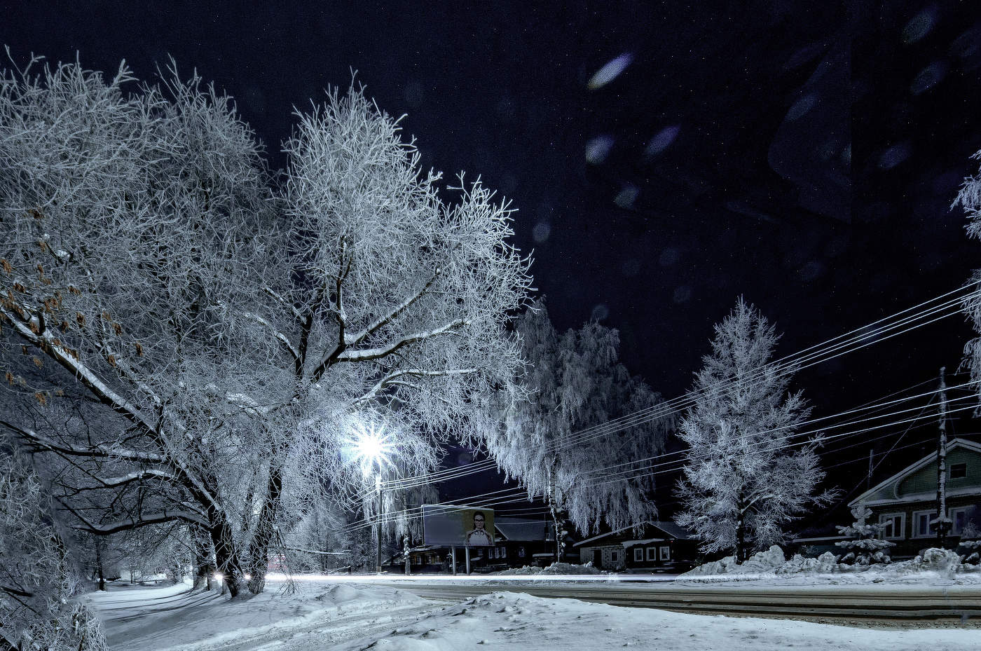 Ночной снег