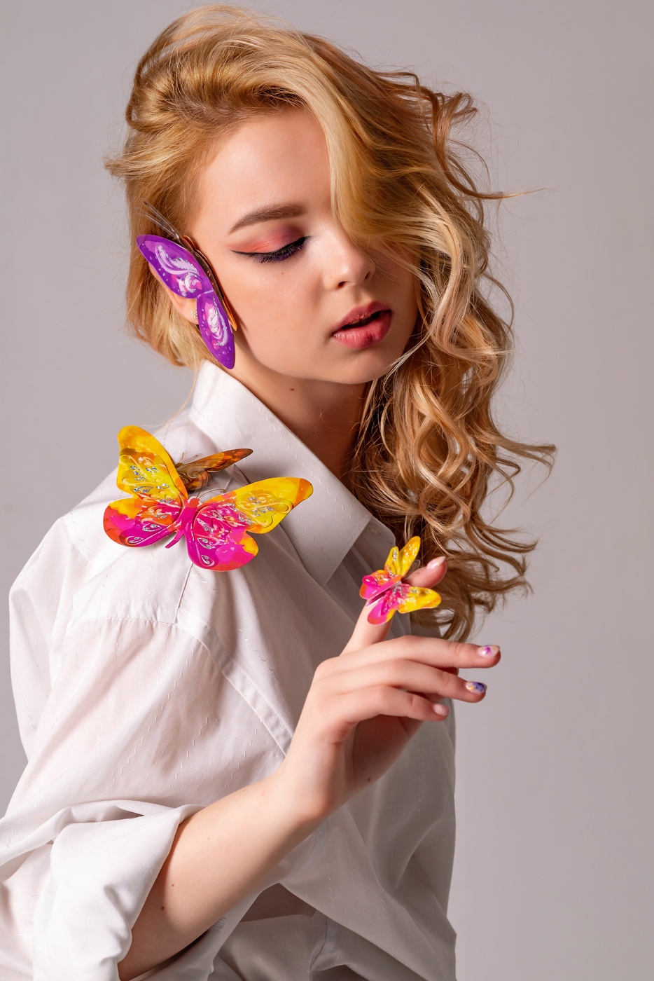 С бабочками