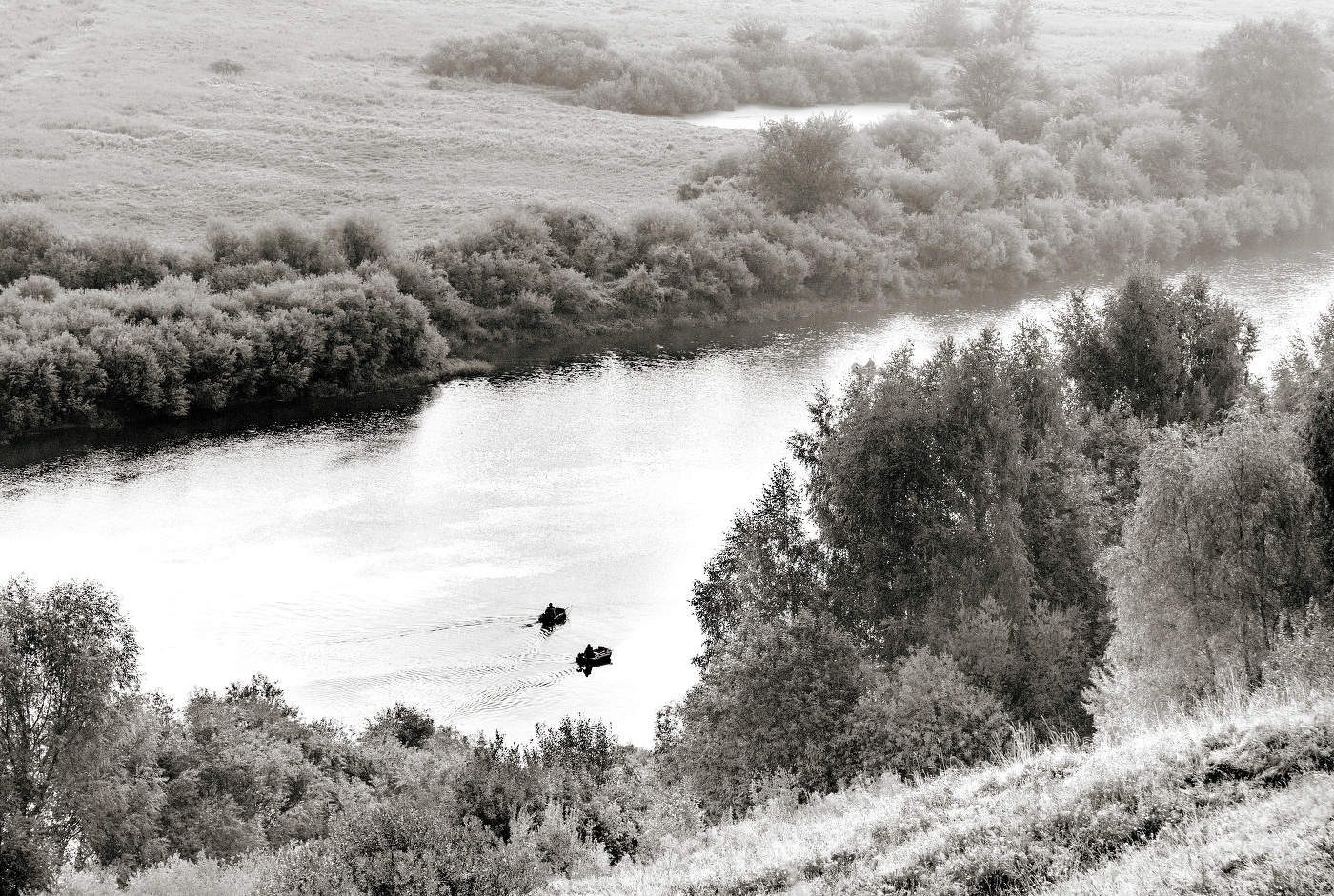 Пейзаж с двумя лодками