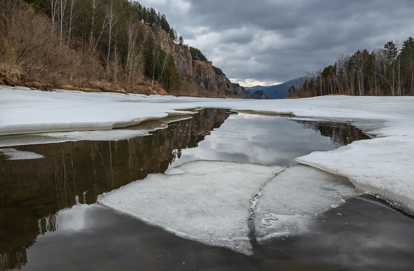 Весны осколки