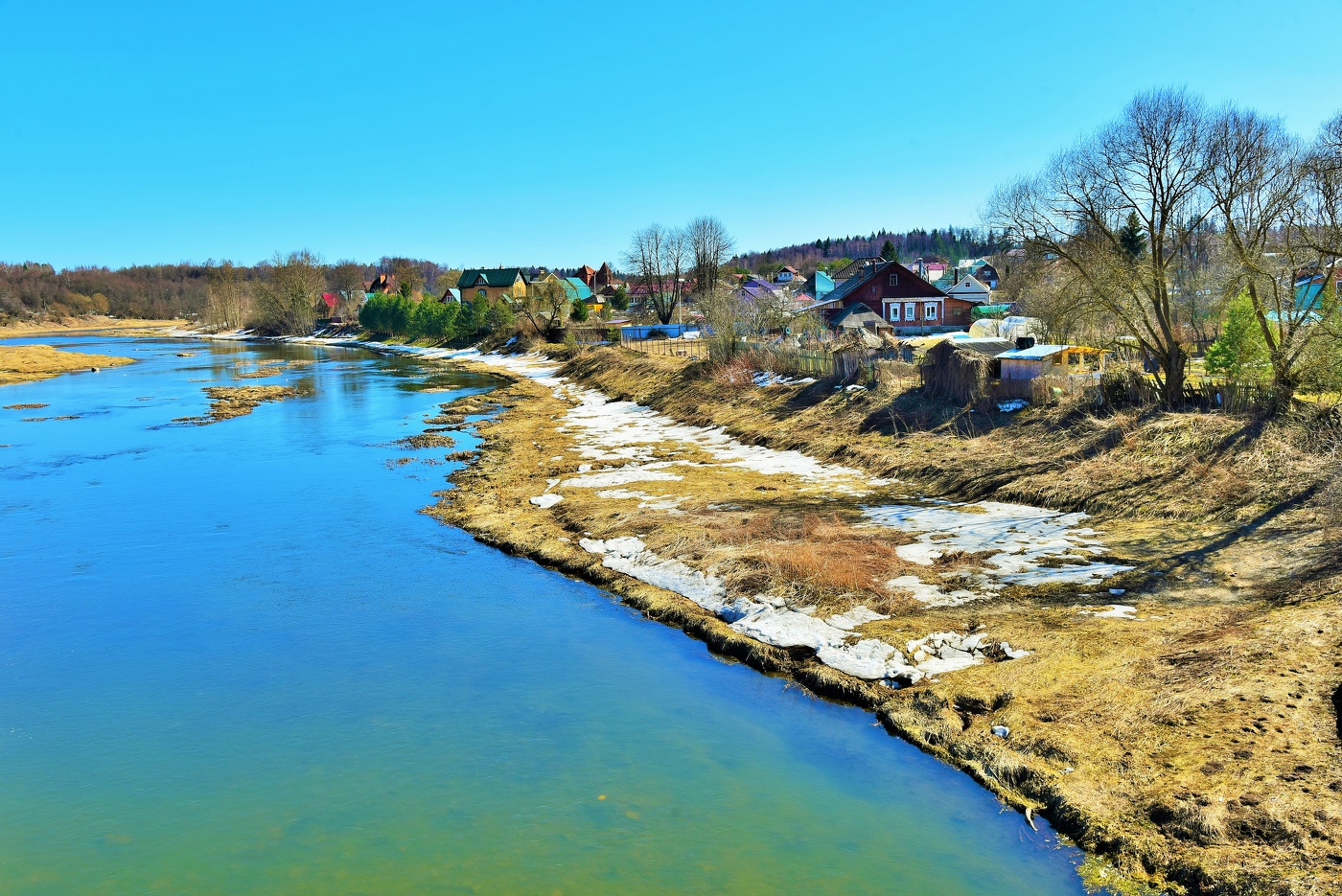 Апрель в деревне ...