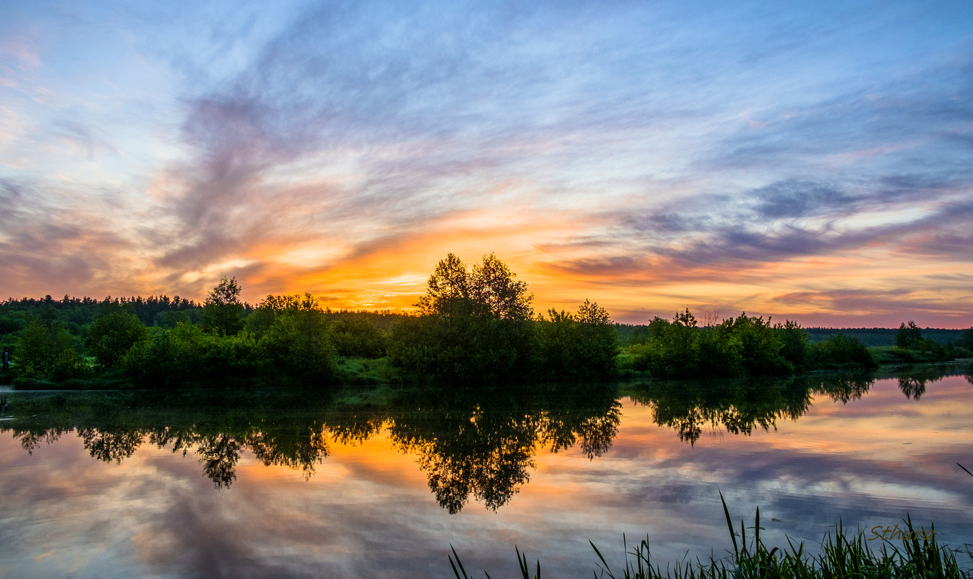 Июнь, рассвет.