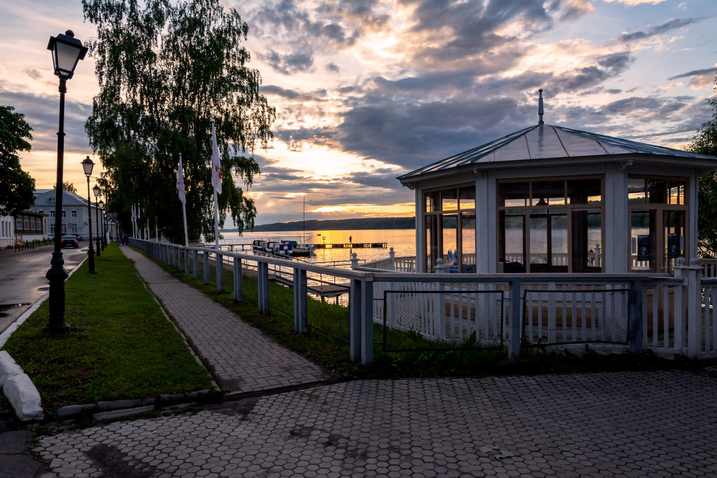 летний вечер в Плёсе