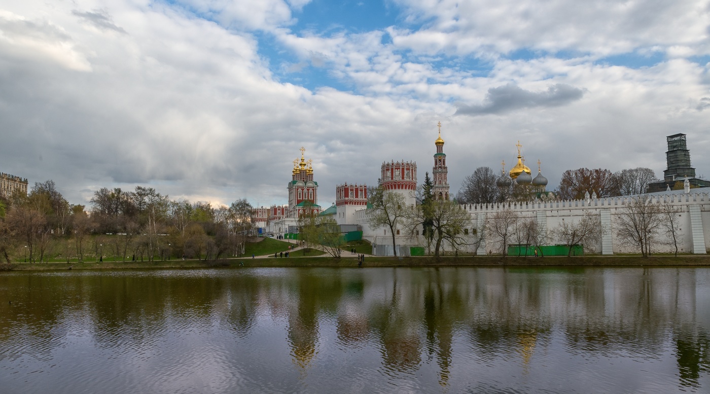 Новодевичьей монастырь