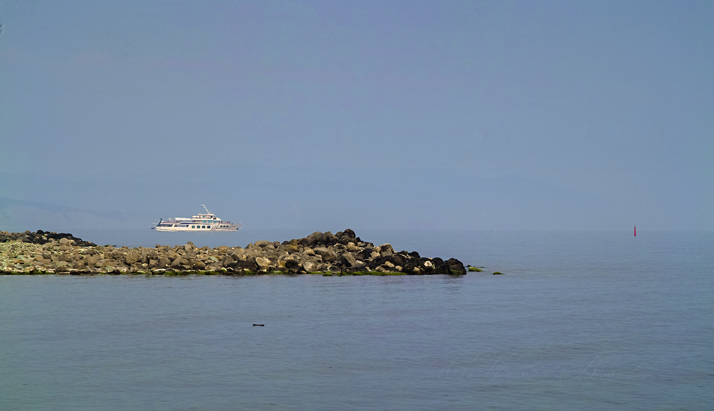 Неясная линия горизонта