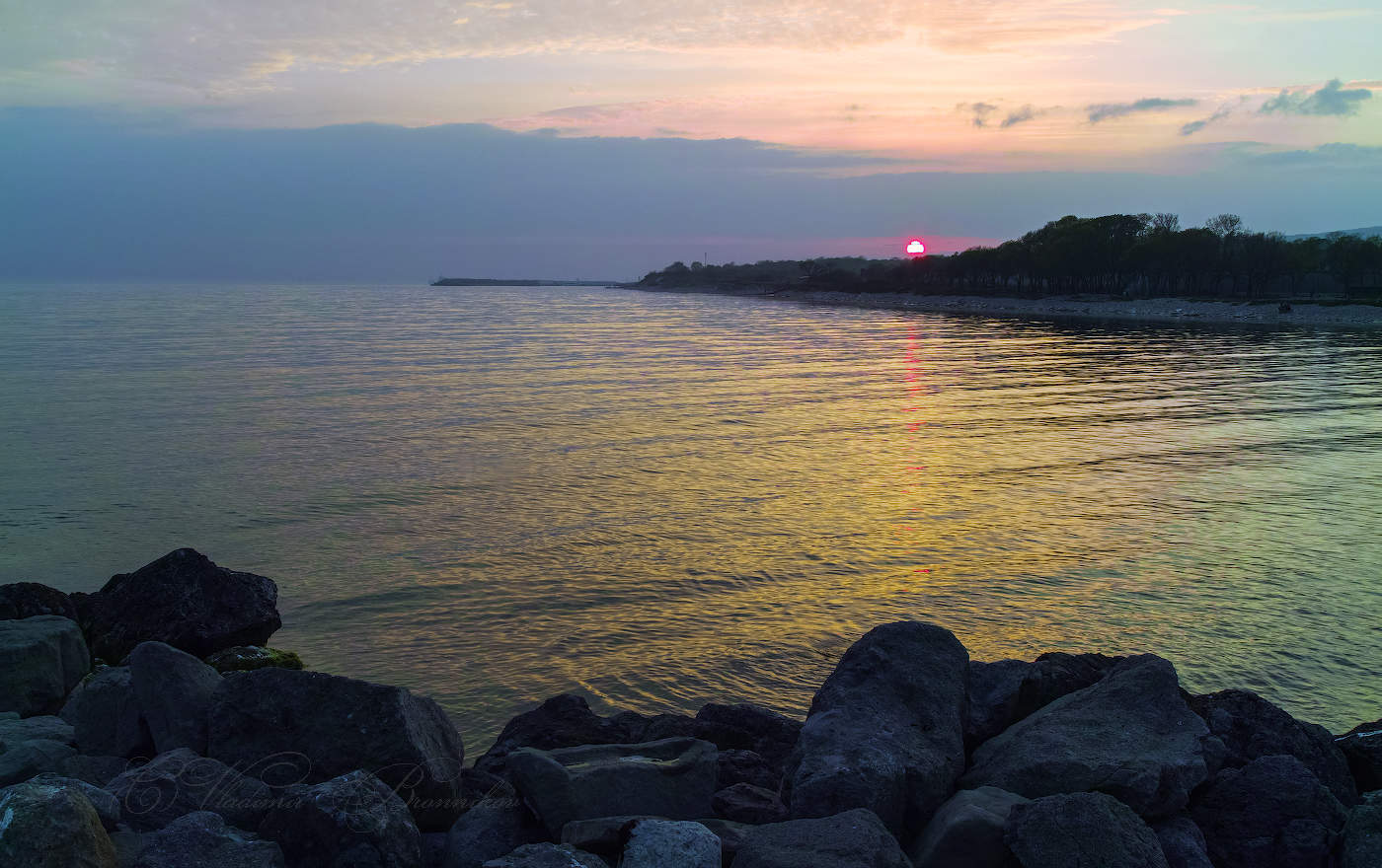 Уходящий вечер на мысе