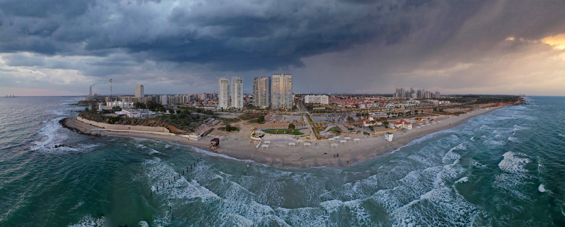 Земля обетованная