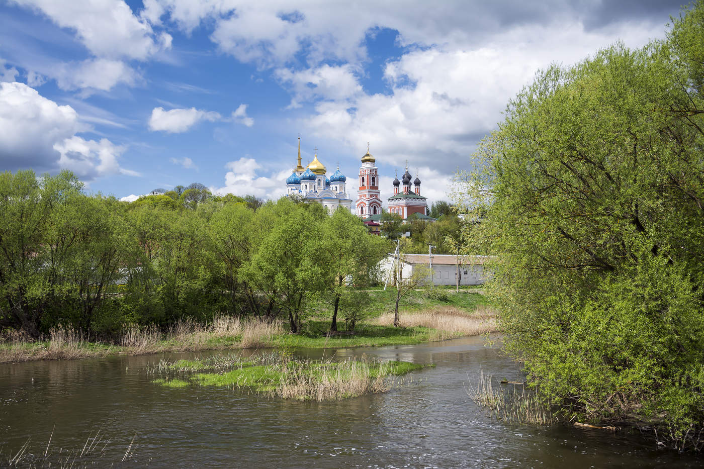 Майским днём.