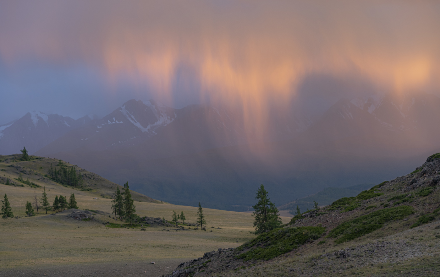 Северо-Чуйский Хребет