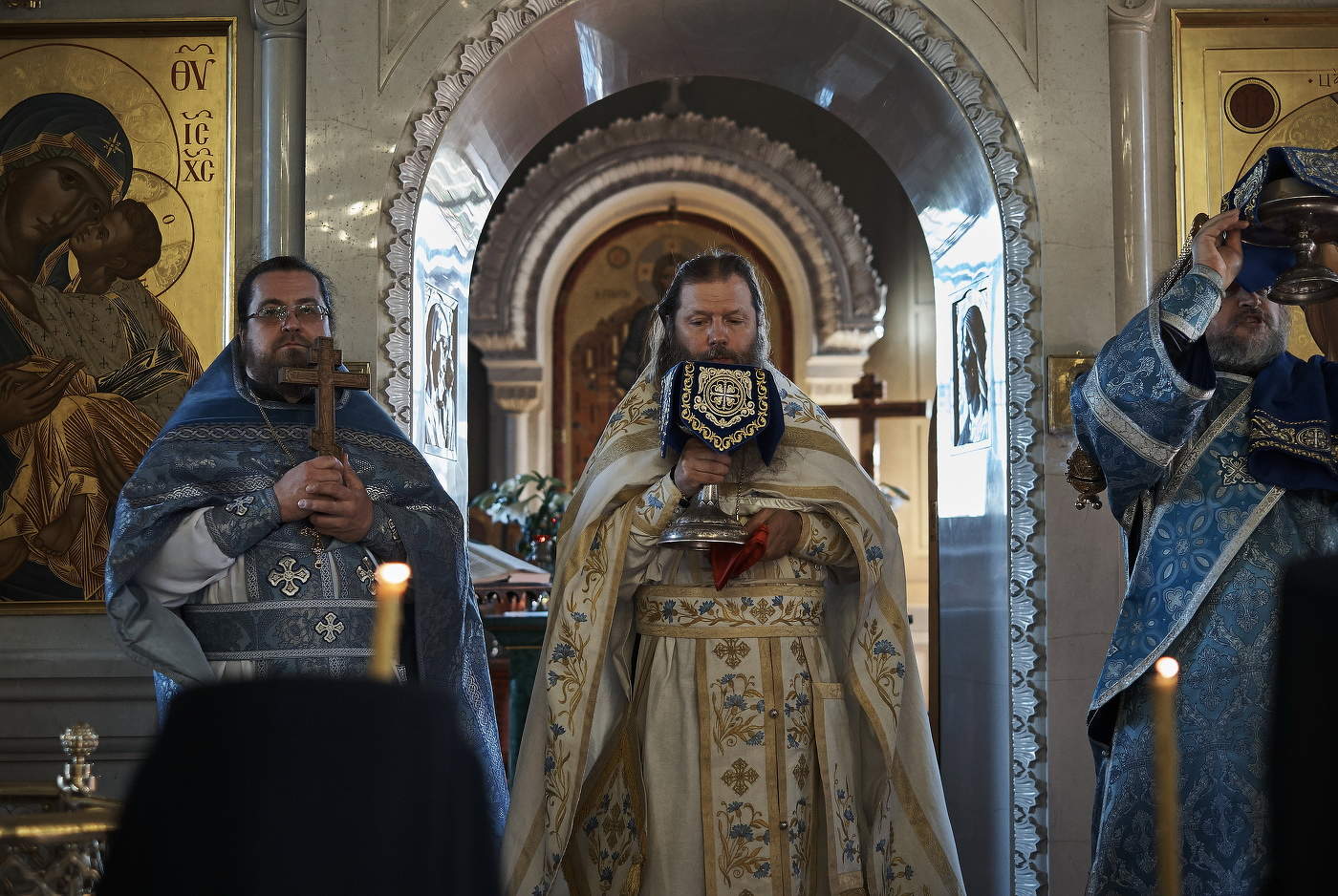 Тело Христово приимите...