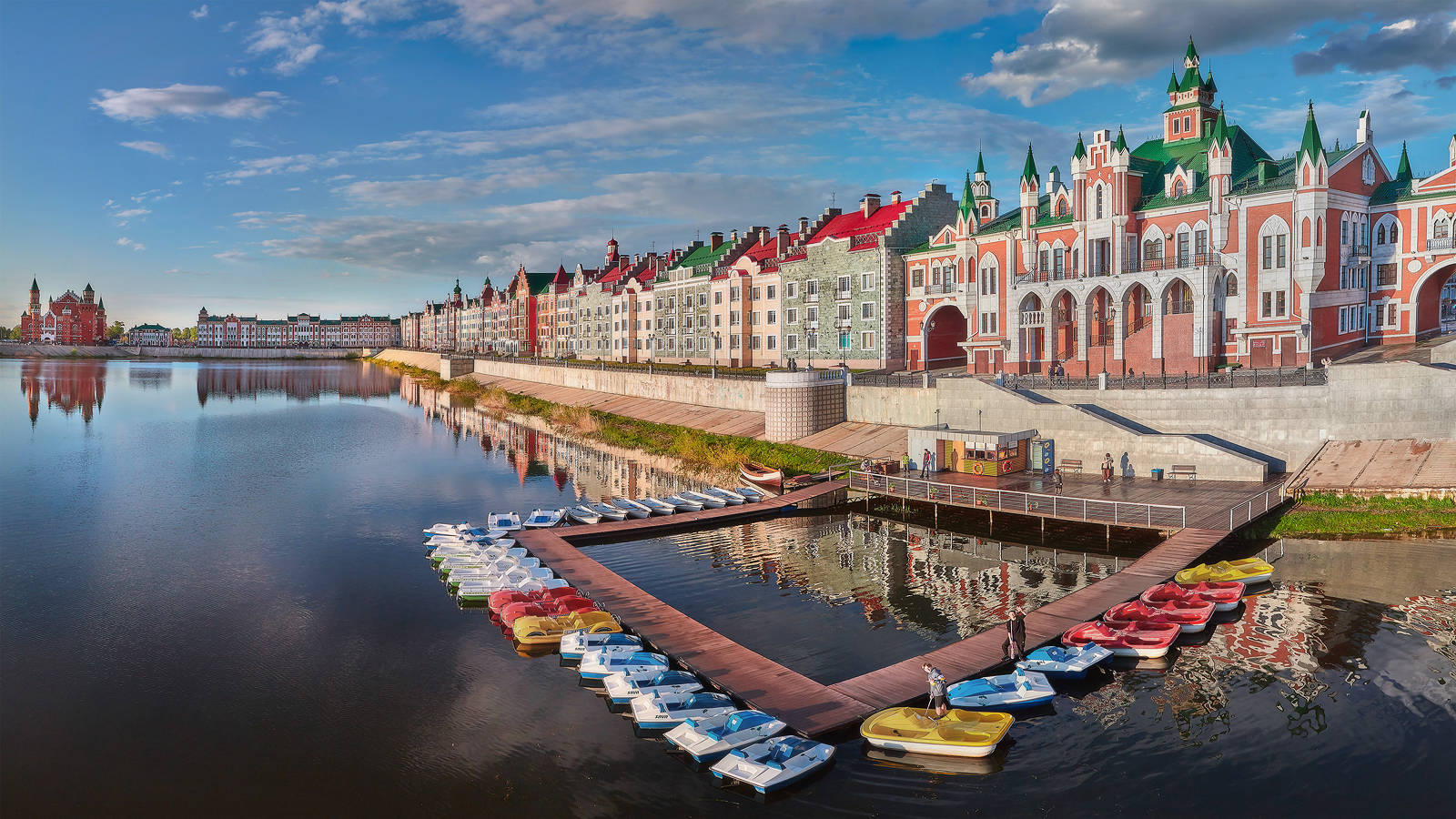 набережная...