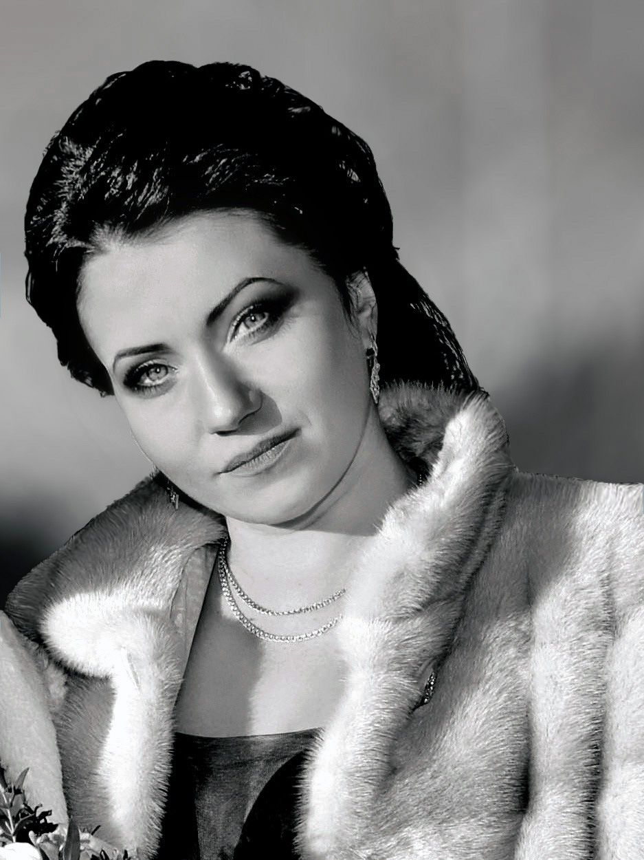 Незнакомка.