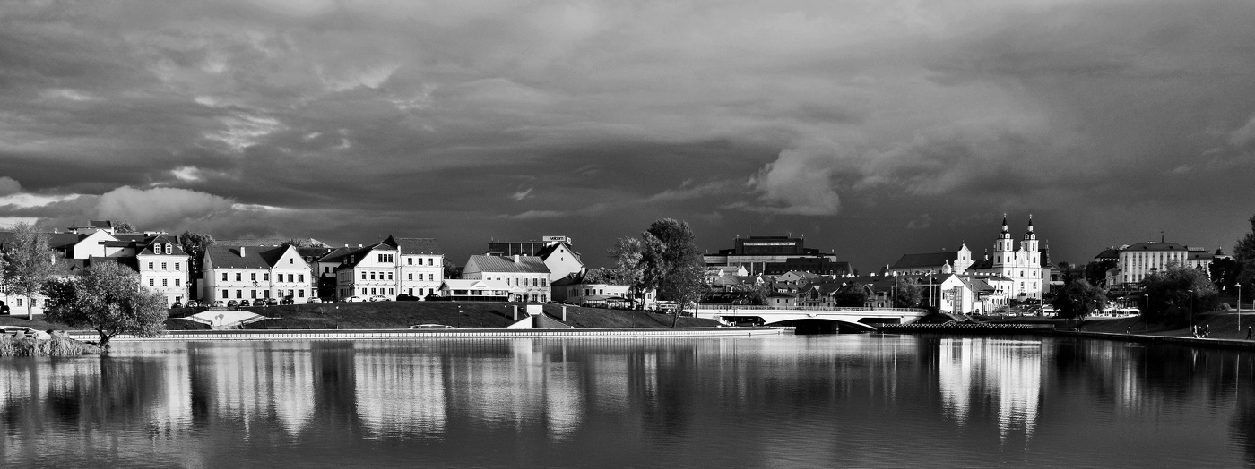 Минск, черно - белая панорама ...