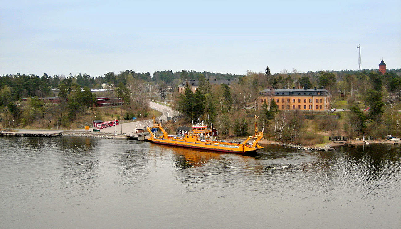 Паром от побережья Швеции к островам