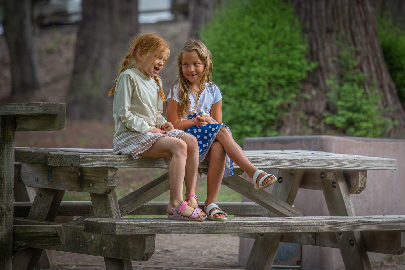 Секретики...