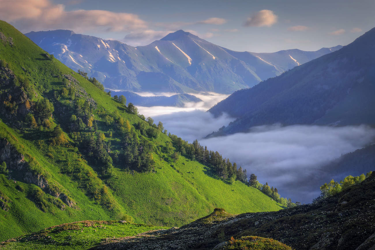 В окрестностях Архыза