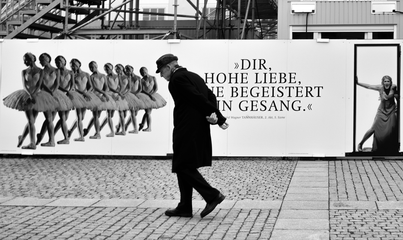 Сгорбившись по Берлину