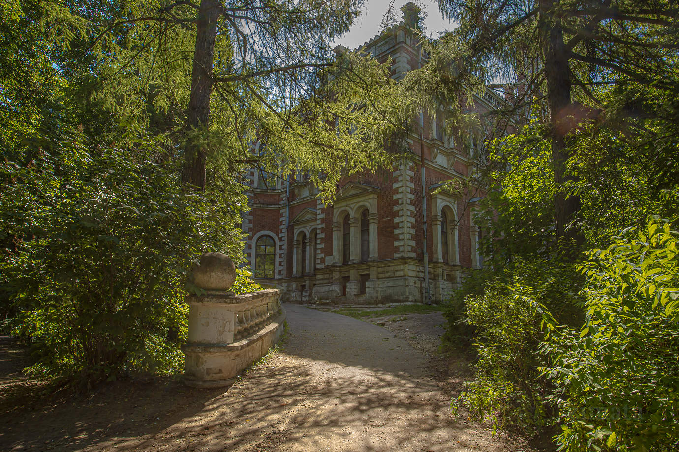 Дорога к усадьбе