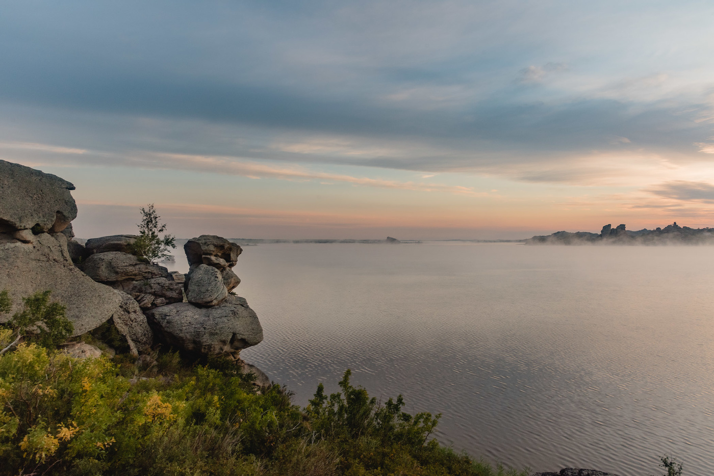 Утро на озере