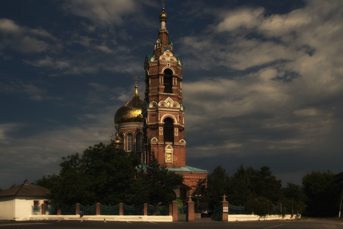 Преображенский храм (Обуховка)