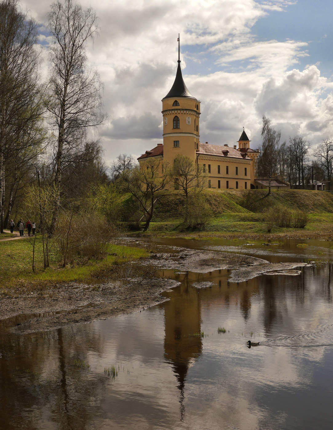 Павловск. Замок Бип