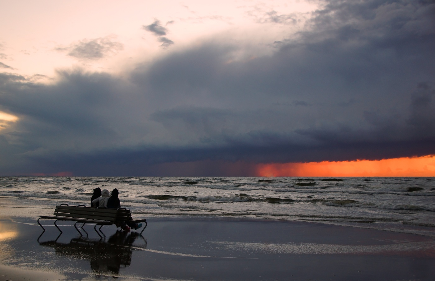 Вечер у моря