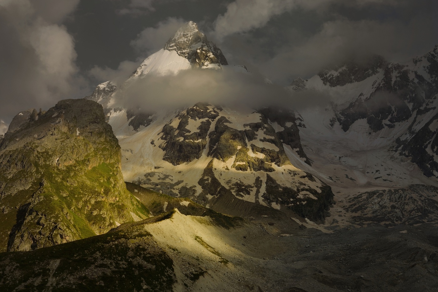 Вечер в горах