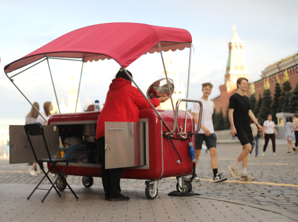 Свет мой, зеркальце! скажи да всю правду доложи