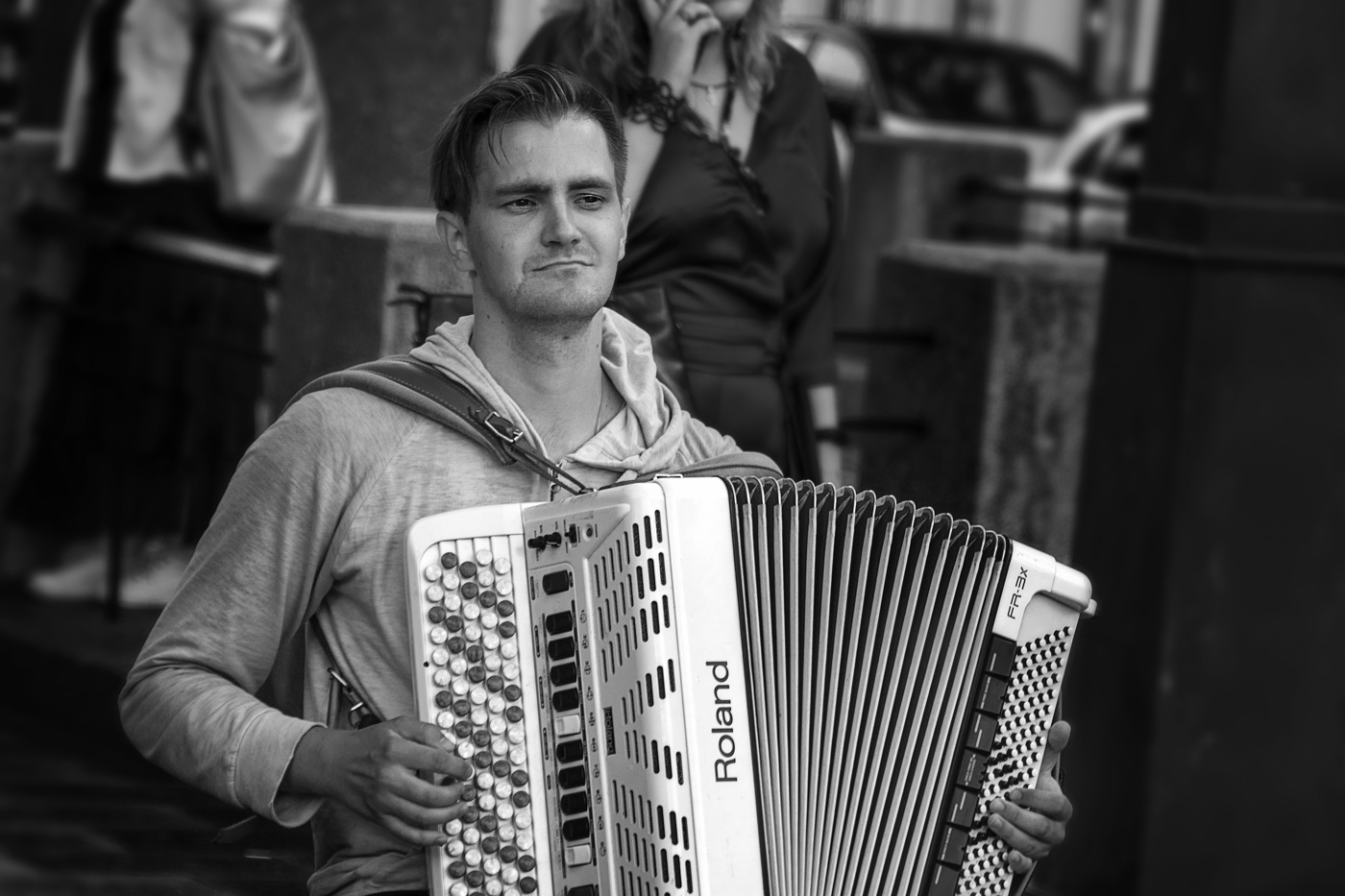 "Был он очень беден и как-то надменно горд и несообщителен..."