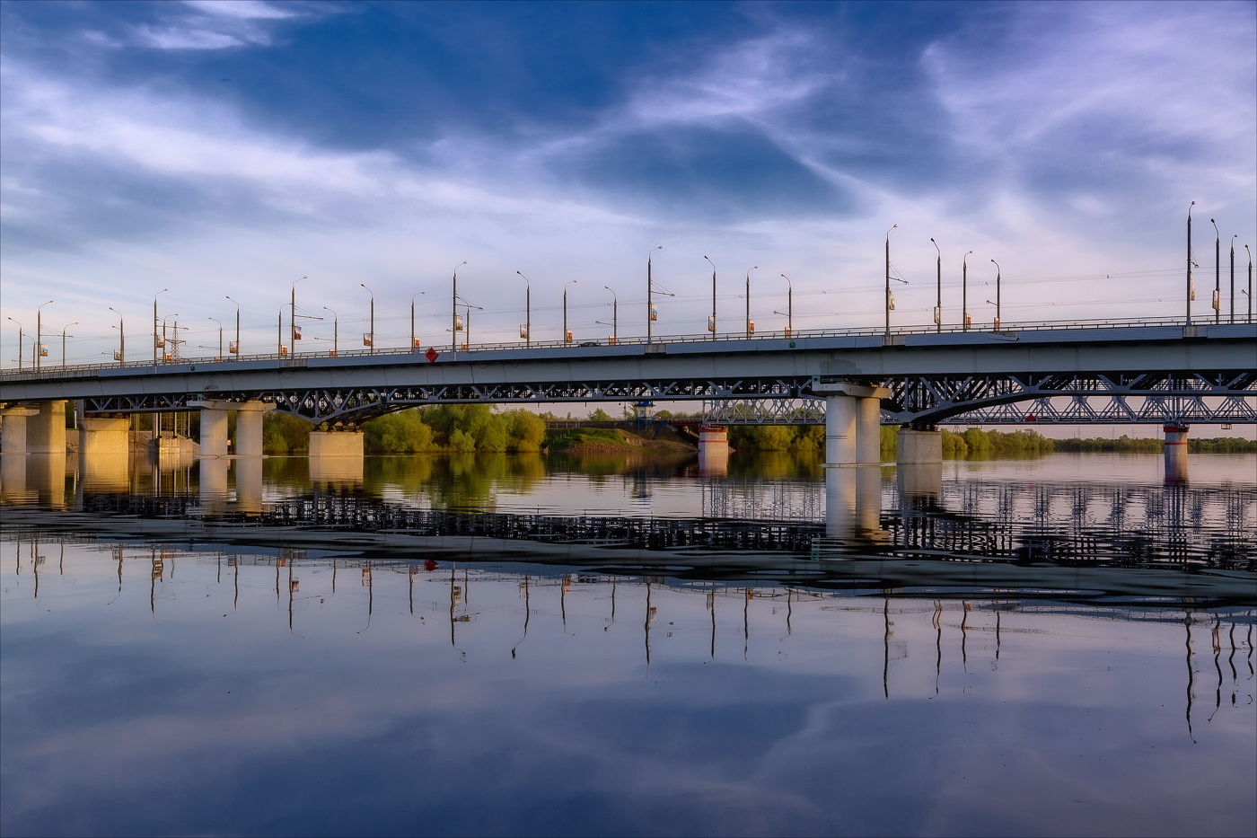 Когда засыпают мосты...